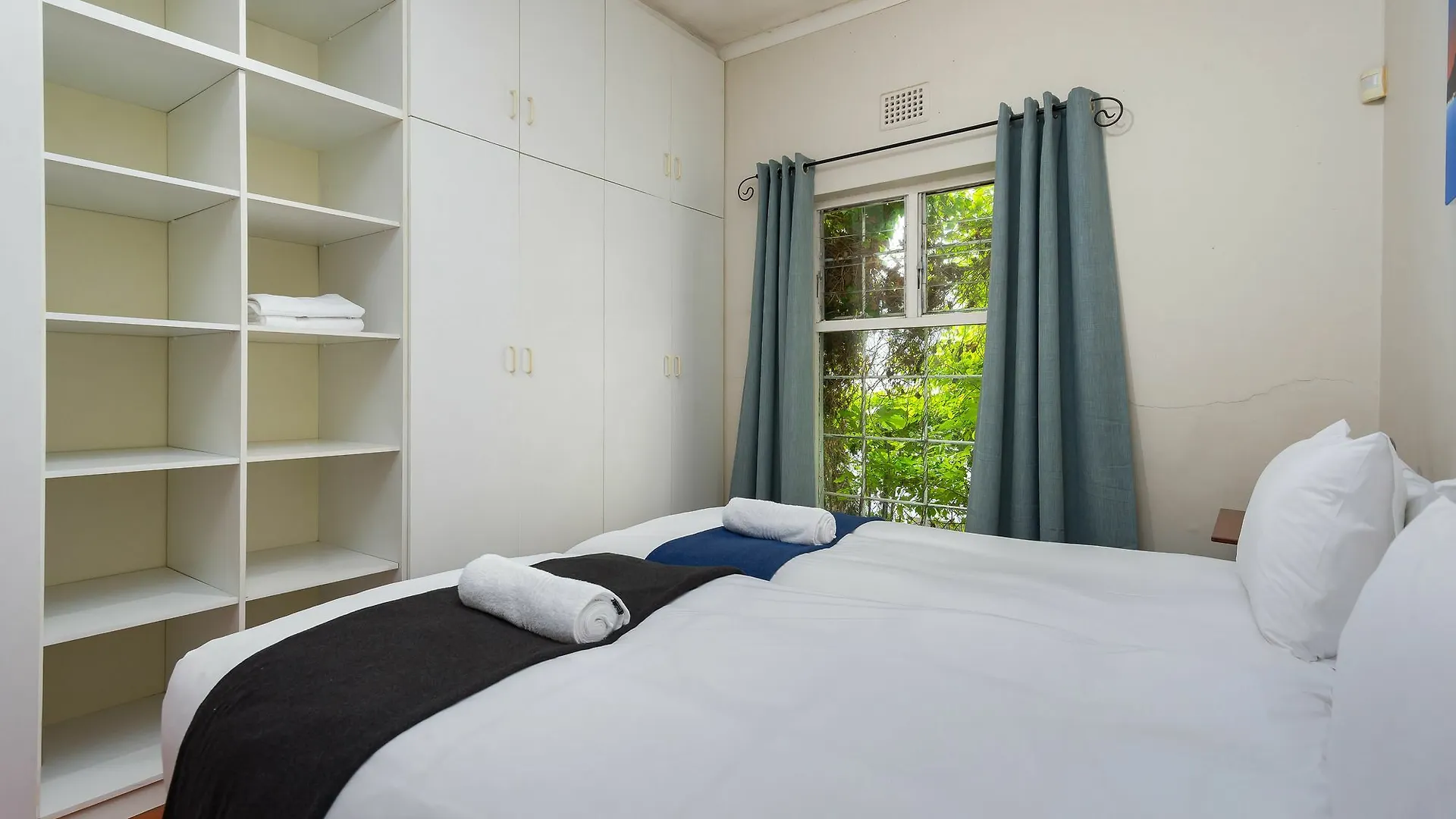 Kloof Avenue 5 Apartment Cape Town